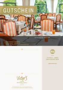 Zu sehen ist das Victor's Restaurant mit einladen eingedeckten Tischen.