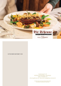 Moderne und herzhafte Landhausküche wird serviert.